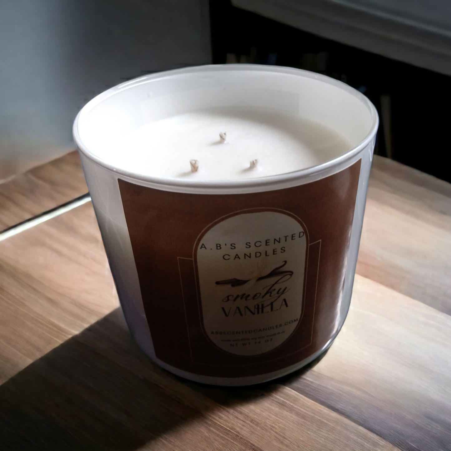 Smoky Vanilla Scented Candles