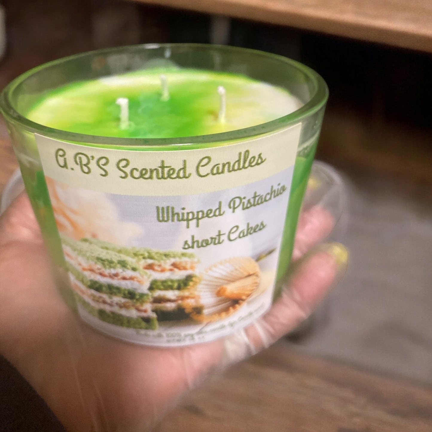 Whipped pistachio shortcake Candle